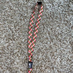 Maryland print lanyard with collapsible neck